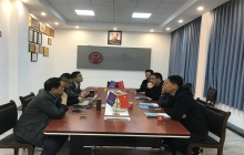 山東山西煤礦客戶來訪，參觀礦用電機車與牽引電機車間