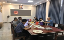 山東中南大學陽教授一行來廠考察，合作研發(fā)無人電機車