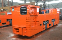 山東CJL14架線式變頻電機(jī)車(chē)銅礦井下工作視頻