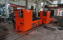 貴州5噸蓄電池湘潭電機車發(fā)往煤礦